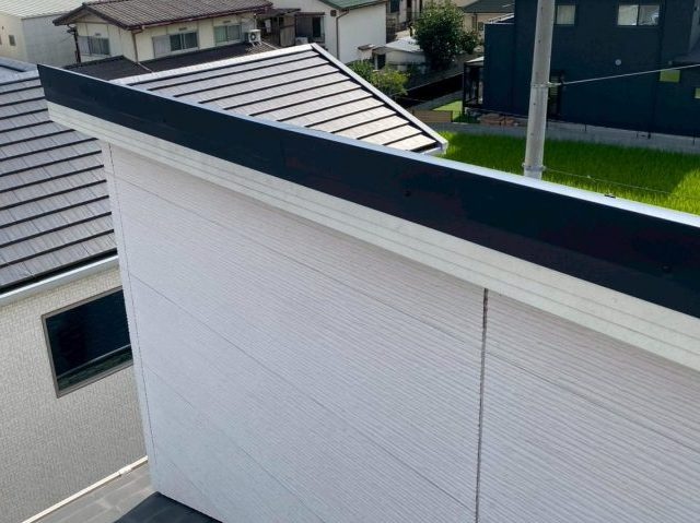 加古川市で棟板金交換工事